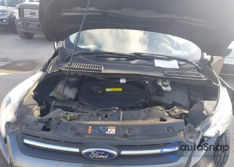 2015 Ford Escape Se z USA, uszkodzony, nr VIN 1FMCU0GX6FUC86857